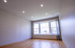 9135 Hollyberry Avenue, Des Plaines, IL 60016