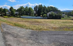 476 Willowbrook Road, Clarks Summit, PA 18411