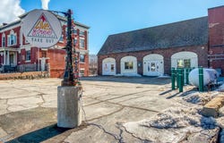 206 Main Street, Berlin, NH 03570
