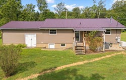 4550 State Route 555, Little Hocking, OH 45742