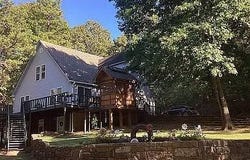 5740 Secluded Ln, Ozark, AR 72949