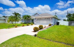 4424 NW Alsace Avenue, Port Saint Lucie, FL 34983
