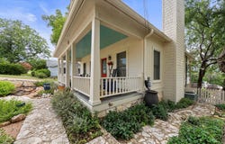 407 Crestview DR, Marble Falls, TX 78654