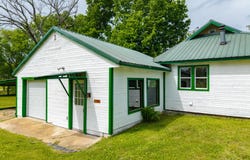105 Cedar Bluff, Cabool, MO 65689