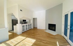2207 BRENTA Pl, VENICE, CA 90291