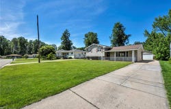 42988 Woodhill Drive, Elyria, OH 44035