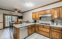 3914 Wingren Drive, Irving, TX 75062