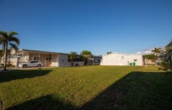 8 EMDEN CIRCLE, PUNTA GORDA, FL 33950
