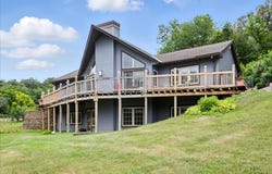 19417 Clarkson Rd., Pacific Junction, IA 51561