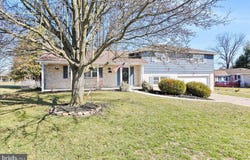 173 COLONIAL Drive, CHAMBERSBURG, PA 17202