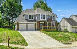16253 W Briarwood Court, Olathe, KS 66062