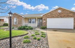 609 Pheasant Run Road, Tuscola, IL 61953
