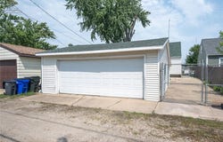 619 41st Street NE, Cedar Rapids, IA 52402