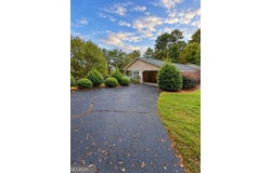 404 Ponderosa Drive, Thomaston, GA 30286