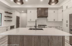 6419 OLD COURSE Drive, Farmington, NM 87402