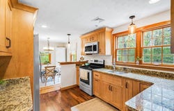 62 Eastside Rd, Wrentham, MA 02093