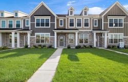 1603 Parkside Lane, Dyer, IN 46311