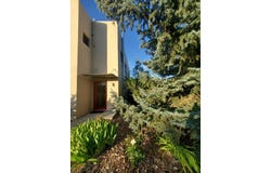 609 Zuni Street, Taos, NM 87571