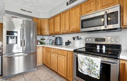 1514 S Spruce Avenue, Mount Pleasant, IA 52641