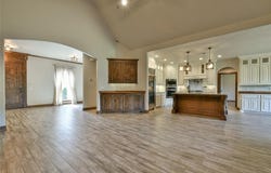 200 Boone Creek Drive, Noble, OK 73068