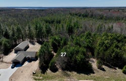 6445 Jeffrey Place, Grawn, MI 49637