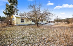 30907 N Hardesty Rd, Chattaroy, WA 99003