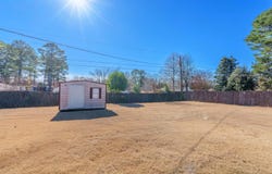 318 Wright Dr, Florence, AL 35633