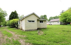 6259 Mercury Avenue, Burton, MI 48509