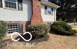 626 Chapel Hill W Drive, Indianapolis, IN 46214