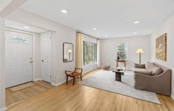8508 Waters Edge Drive, Chanhassen, MN 55317