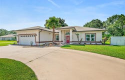 1 SLIPPER FLOWER Path E, PALM COAST, FL 32164
