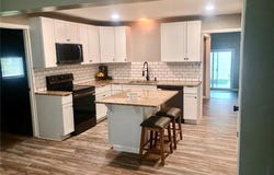 929 N Sycamore Street, Ottawa, KS 66067