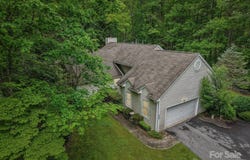 107 Camellia Way, Hendersonville, NC 28739