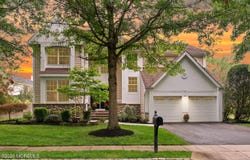 6 Dorchester Court, Matawan, NJ 07747