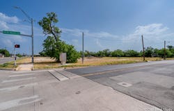 6 N Bell St, San Angelo, TX 76903