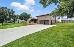 546 Westwood Drive, Nevada, IA 50201