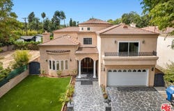 5029 Lemona Ave, Sherman Oaks, CA 91403