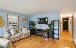 81 Dodd Avenue, Bridgeport, CT 06606