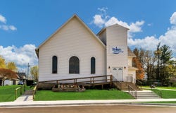 124 W Hobart Street, Ashley, IN 46705-4670