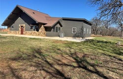 353112 E 860 Road, Stroud, OK 74079