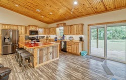 43 Woodlawn Drive, Hartshorne, OK 74547