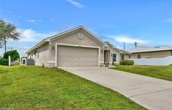 2216 NE 17th Avenue, Cape Coral, FL 33909