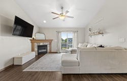 1375 Whipple Ct, NorthLiberty, IA 52317