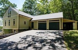 75 South Rd, Pepperell, MA 01463