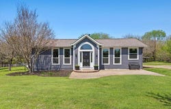 849 Hog Town Road, Collinsville, TX 76233