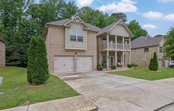412 Live Oak Pass, Loganville, GA 30052