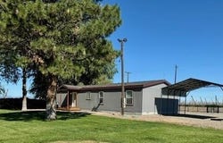 6190 Yost Rd, Toppenish, WA 98948