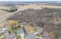 Greve Circle lot: 2, Mount Horeb, WI 53572-3334