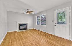 7934 Maple Street, Prairie Village, KS 66208