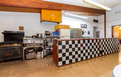 20800 LeFever Avenue, Warren, MI 48091